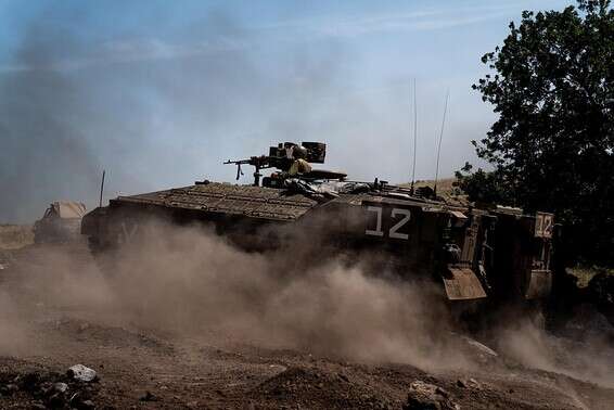 נמ"ר, מבט מבחוץ // צילום: דובר צה"ל